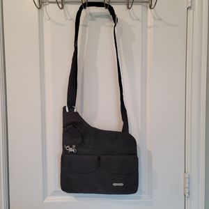 Travelon theft proof crossbody - black